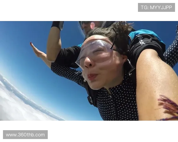 李伟独家揭秘极限运动的技巧与心得分享助你突破自我极限