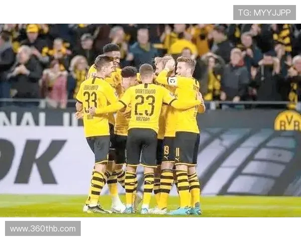 2016年曼联与多特蒙德激战回顾：经典对决与精彩瞬间的深度解析