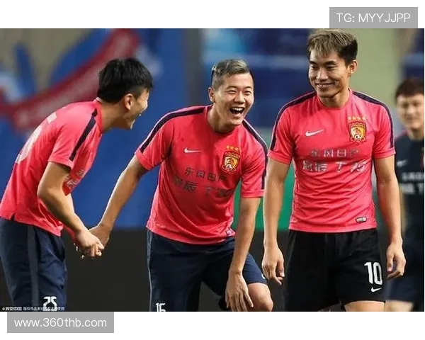 国安与恒大激战黄博文表现抢眼引发球迷热议 国安与恒大激战黄博文表现抢眼引发球迷热议